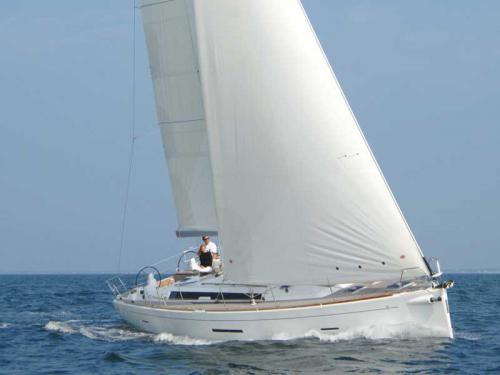 Yacht Dufour 450 Grand Large available for charter in Rogoznica