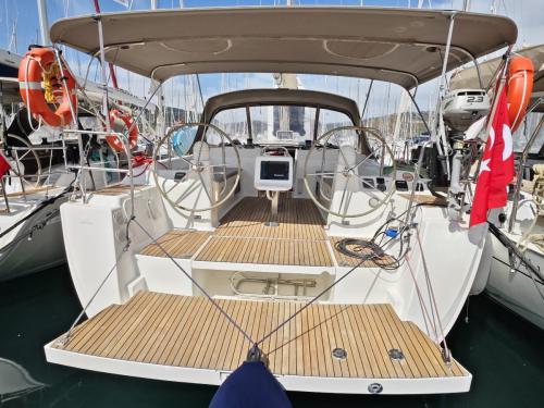 Segelboot Dufour 450 Grand Large chartern in Fethiye