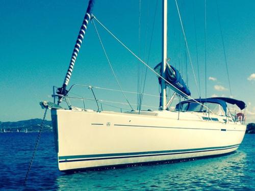 Yacht Dufour 455 Grand Large for charter in Ragusa