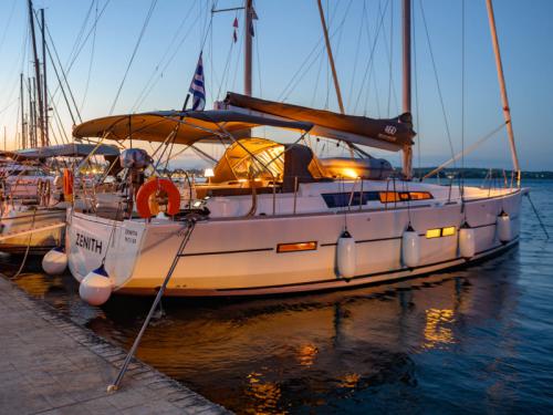 Yacht Dufour 460 for rent in Preveza Marina