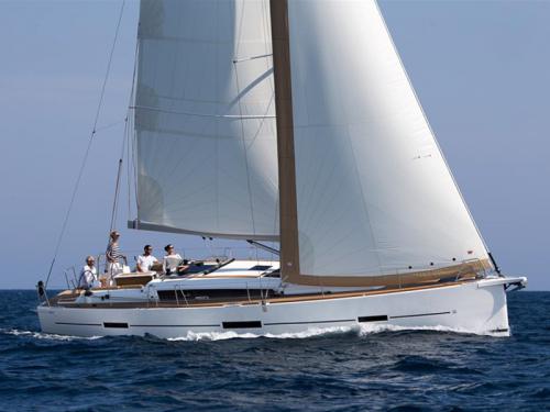 Segelboot Dufour 460 Yachtcharter in Sibenik