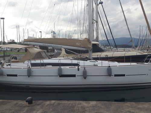Yacht Dufour 460 Grand Large available for charter in Lefkas