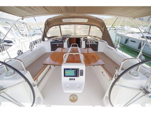Sailboat Dufour 460 Grand Large available for charter in Port de Pollenca town