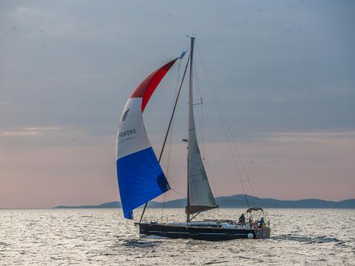 Yacht Dufour 460 Grand Large chartern in Marina Kremik