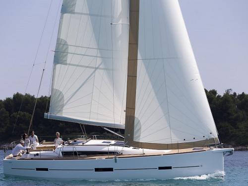 Segelyacht Dufour 460 Grand Large Yachtcharter in Palma