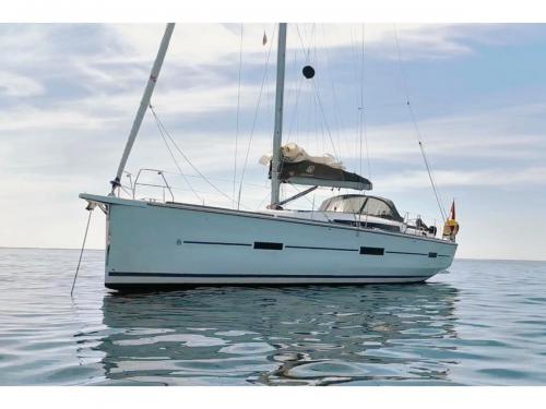 Sailing yacht Dufour 460 Grand Large available for charter in Lemmer