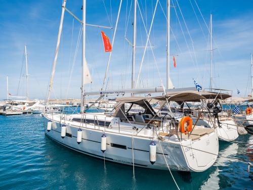 Sailing boat Dufour 460 Grand Large available for charter in Rhodes city