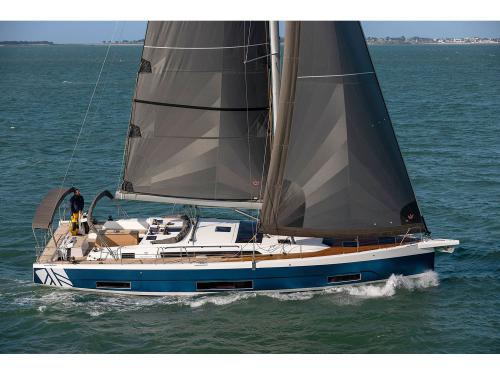 Yacht Dufour 470 chartern in Palermo