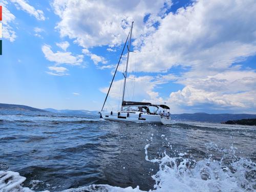 Segelboot Dufour 470 chartern in Rogoznica