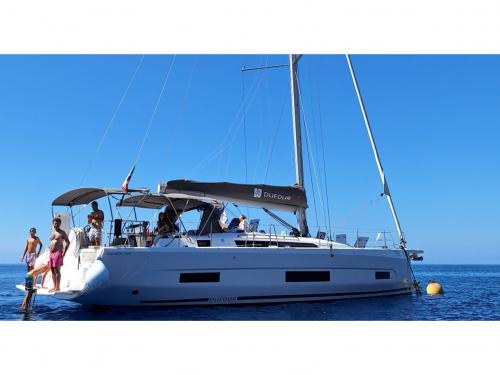 Segelyacht Dufour 470 Yachtcharter in Portorosa