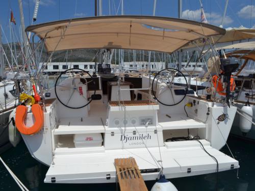 Segelyacht Dufour 500 Grand Large chartern in La Trinite sur Mer Hafen
