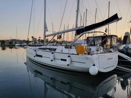 Sailing yacht Dufour 520 Grand Large available for charter in Gouvia