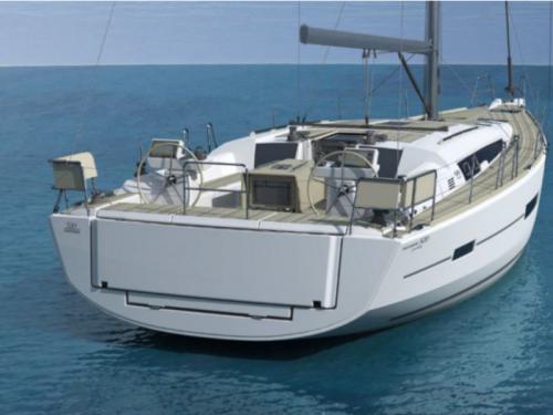 Yacht Dufour 520 Grand Large available for charter in Birgu