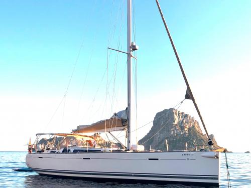 Yacht Dufour 525 Grand Large for rent in Valencia City