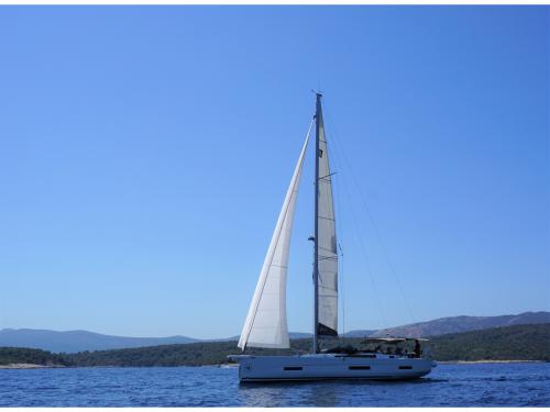 Sailing boat Dufour 530 for charter in Trogir