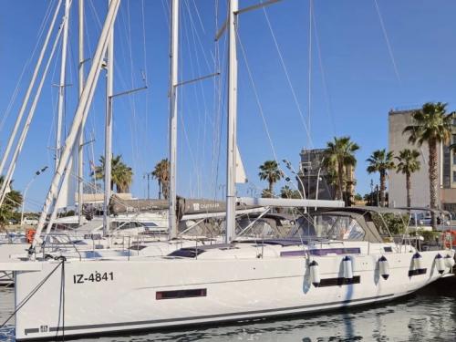Yacht Dufour 530 available for charter in Cagliari