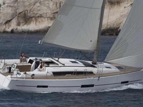 Segelboot Dufour 560 Grand Large chartern in Gouvia Marina