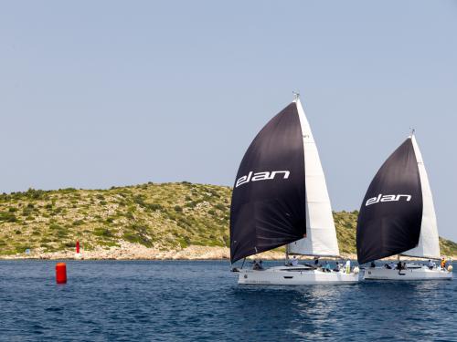 Yacht E4 available for charter in Marine Betina