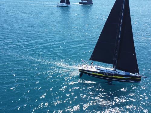 Segelyacht E6 chartern in Marina Pirovac