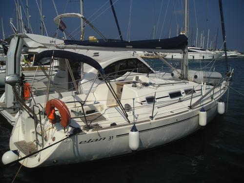 Segelyacht Elan 31 chartern in Marine Betina