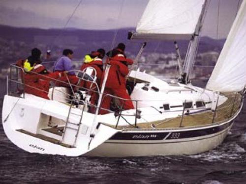 Segelyacht Elan 333 Yachtcharter in Betina