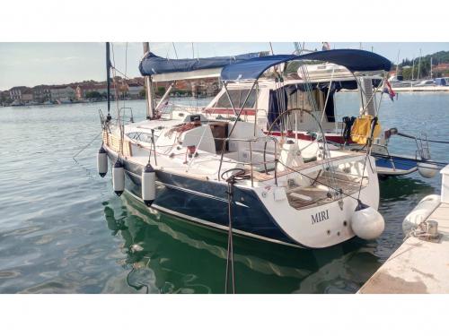 Segelboot Elan 340 chartern in Rogoznica