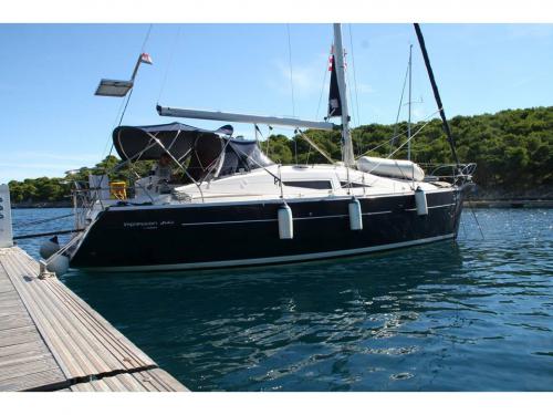 Segelyacht Elan 344 Impression chartern in Marina Kremik Segelyacht Elan 344 Impression chartern in Marina Kremik