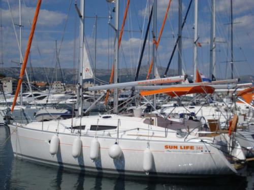 Yacht Elan 344 Impression - Sailboat Charter Dubrovnik