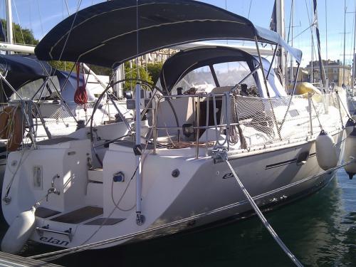 Yacht Elan 40 for rent in Marina Tankerkomerc