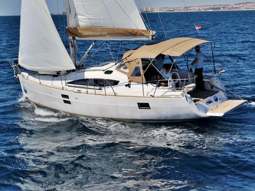 Segelyacht Elan 40 Impression Yachtcharter in Marina Dalmacija