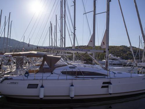 Segelboot Elan 40 Impression Yachtcharter in Marina Polesana