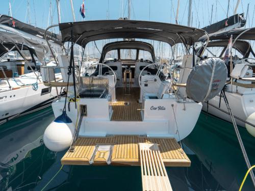 Yacht Elan 40 Impression for rent in Kastel Gomilica