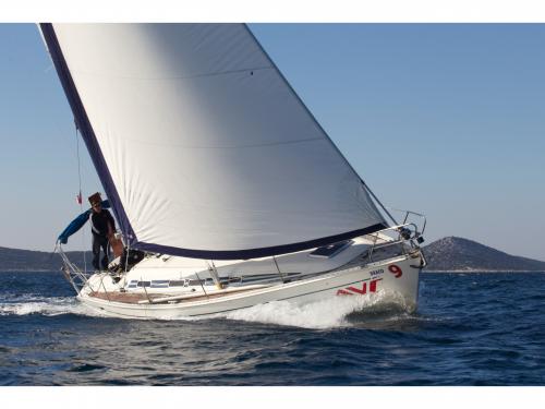 Segelboot Elan 431 Yachtcharter in Betina