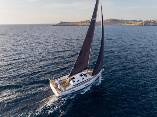 Yacht Elan 43 Impression Yachtcharter in Trogir