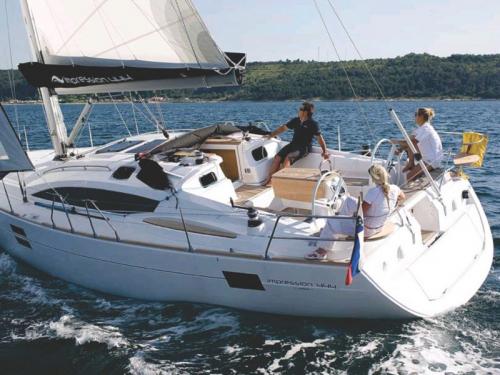 Yacht Elan 444 Impression chartern in Zadar