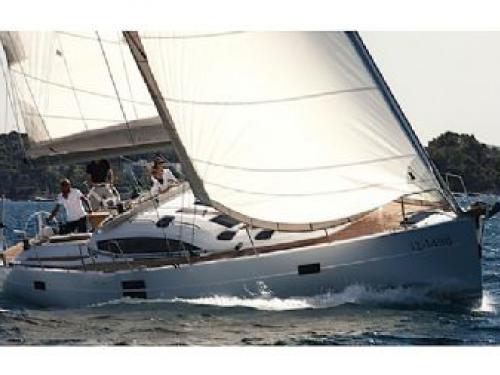 Yacht Elan 450 chartern in Trogir