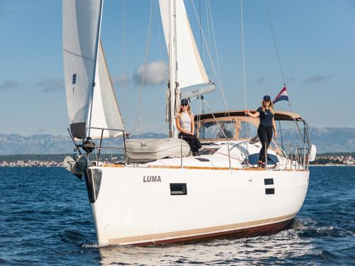 Sailing yacht Elan 45 Impression available for charter in Zadar