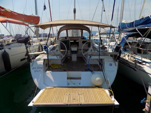 Sailboat Elan 45 Impression for charter in Kastel Gomilica