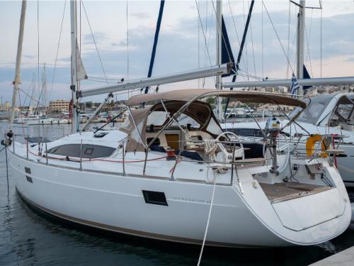 Yacht Elan 45 Impression available for charter in Lavrio