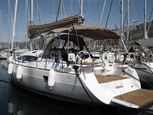 Sailboat Elan 45 Impression for rent in Vodice