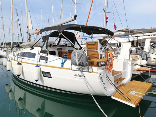 Segelyacht Elan 45 Impression Yachtcharter in Pirovac
