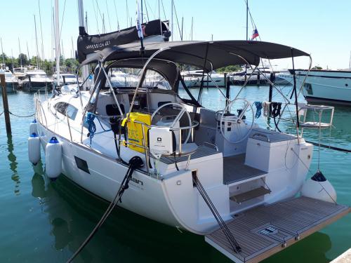 Sailing boat Elan 45 Impression for charter in Portoroz