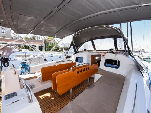 Segelyacht Elan 45 Impression chartern in Zadar