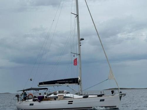 Yacht Elan 45 Impression Yachtcharter in Drage