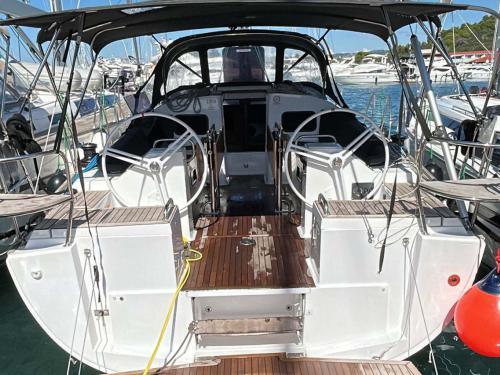 Segelyacht Elan 45 Impression Yachtcharter in Murter