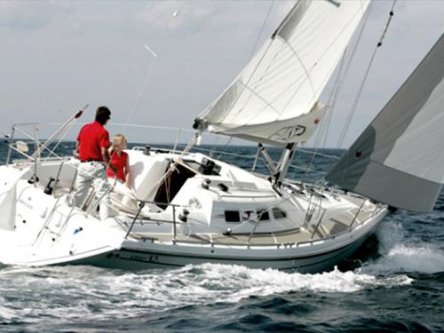 Yacht Etap 32S Yachtcharter in Rostocker Stadthafen