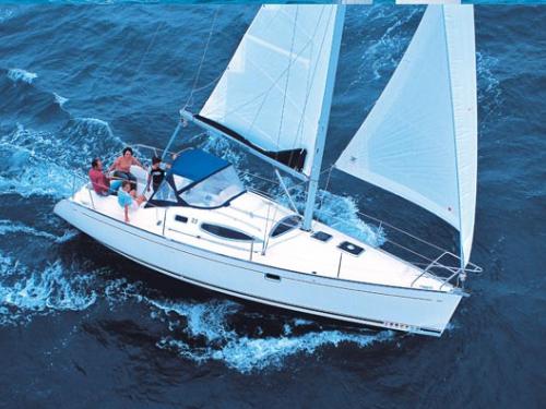Segelboot Feeling 32 chartern in Hafen von Hyeres