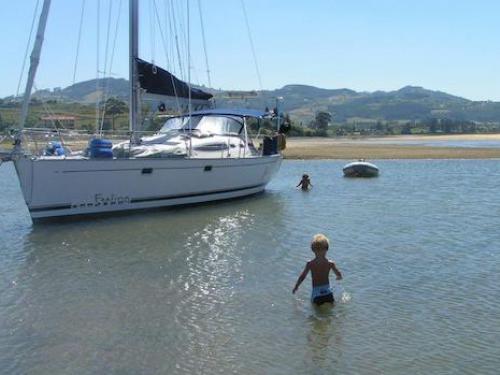 Sailboat Feeling 39 DI for hire in Port Haliguen Quiberon