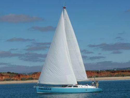 Yacht Finvil 50 - Sailboat Charter Albufeira