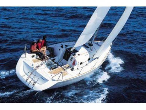 Yacht First 31.7 for rent in Marsala